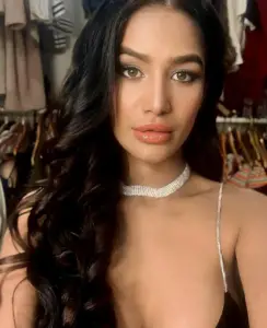 poonam pandey